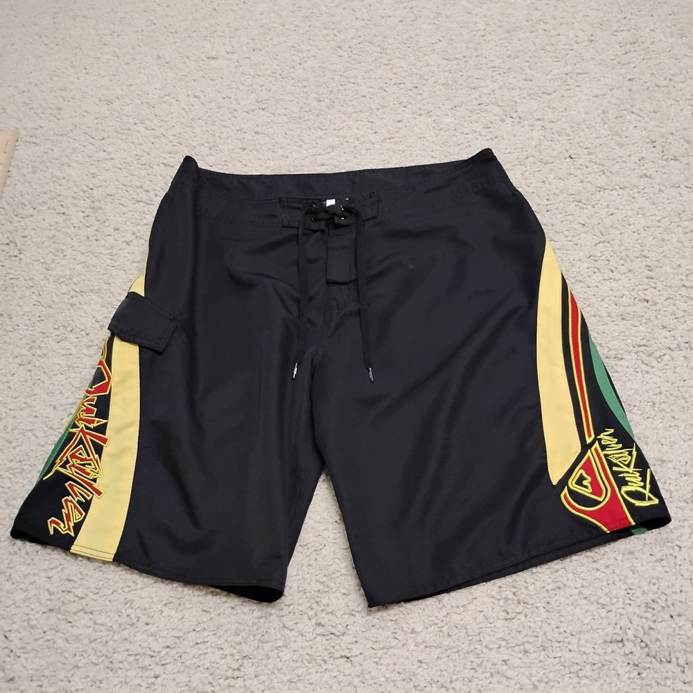 Vintage Quiksilver Boardshorts Mens 38 Surf Reggae Stoner Rasta Jamaican Swim